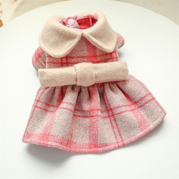 Ropa de invierno para perros Pink Doll Dress Pets Outfits Ropa de abrigo para perros pequeños Cat Disfraces Abrigo Chaqueta Cachorro Suéter Perros 201102