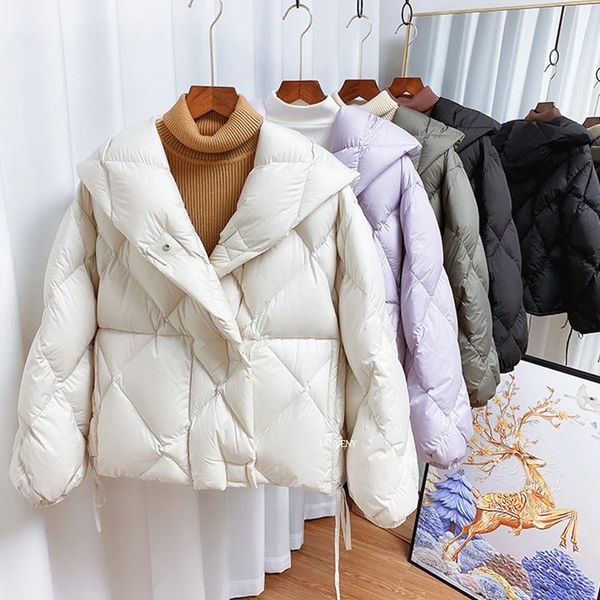 Mode d'hiver 90% de canard blanc en bas de veste courte femme épaisse chaude de type lâche à capuche à capuche à capuche couture de bouffée 231221