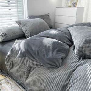 Ensemble de 4 pièces thermiques en flanelle d'hiver, draps de lit en molleton de couleur unie, housses de couette et literie en peluche, ensemble de 3 pièces, couvre-lit 240111