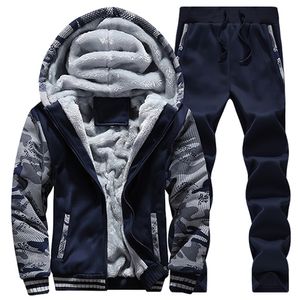 Winter Fleece Men Tracksuits Casual Set plus Velvet Warm trui pak patchwork camouflage sportkleding mannen kleding plus maat LJ201125