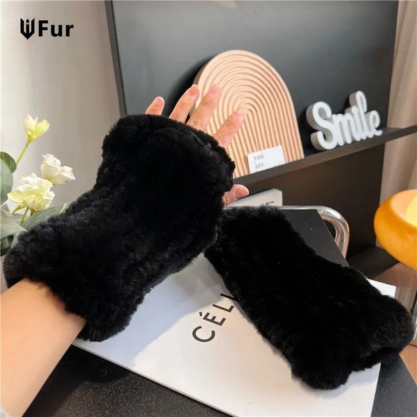 Girl d'hiver Natural Real Rex Rabbit Gants de fourrure Good Elastic Hand Kittens Kittens Lady 231220