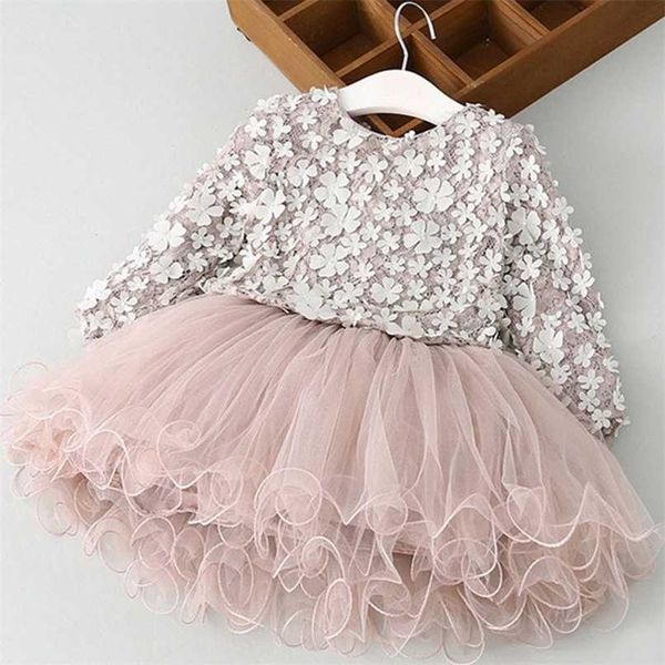 Hiver filles robe filles vêtements princesse robe de soirée dos nu dentelle Tutu robe en couches élégante cérémonie adolescente Costume 211027