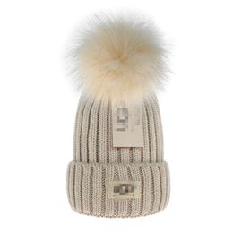 Chapeau d'hiver bonnet de luxe chapeau de créateur chapeau de seau mans / femmes Logo lettre UG bonnet casquette design de mode chapeaux en tricot automne laine jacquard unisexe U-11