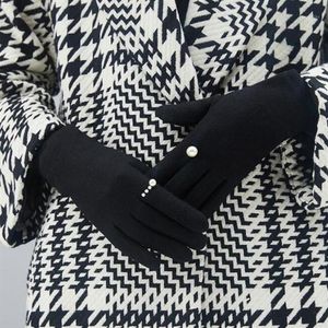 Gants d'hiver chauds en laine perlée de haute qualité pour femmes, gants de conduite épais avec broderie en cachemire, H8612577