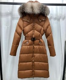 Winterjas Dames Klassieke casual donsjassen Stylist Outdoor Warme jas Capuchon Grote vossenbontkraag Parka's Uitloper Zwart Groen Bruin