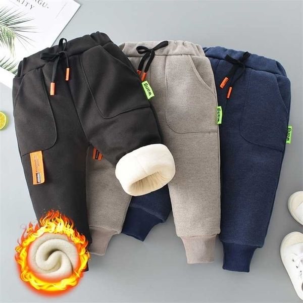 Hiver Enfant Épais Pantalon En Molleton Automne 2-8Y Enfants Droite Chaud Pantalon De Sport Bébé Fille Taille Élastique Jogger Pantalon De Survêtement pour Garçon 211103