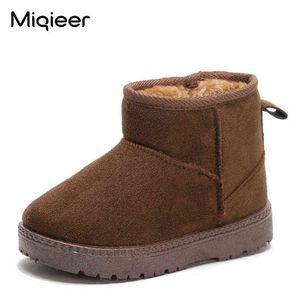 Bottes de neige d'hiver pour enfants, chaussures chaudes en peluche classiques pour bébés filles, douces et antidérapantes, chaussures plates pour nourrissons et tout-petits, bottes courtes 211108