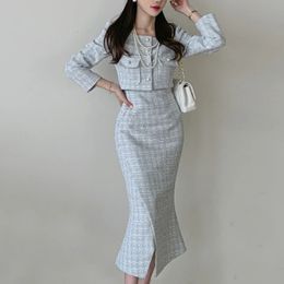 Conjunto de 2 piezas elegante de moda coreana para mujer, traje de falda por debajo de la rodilla a cuadros Vintage, ropa informal sencilla Y2k de Tweed para mujer 240124