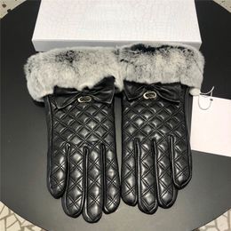 Winterleer Vijf Vingers Handschoenen Dames Grote Fluff Dikte Glove Trendy Boog Accessoires Beschermende handschoenen