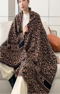 Écharpe léopard d'hiver Femme Air Climing Room Double-Coulated Cashmere Warmth Crocves 18070CM3403116