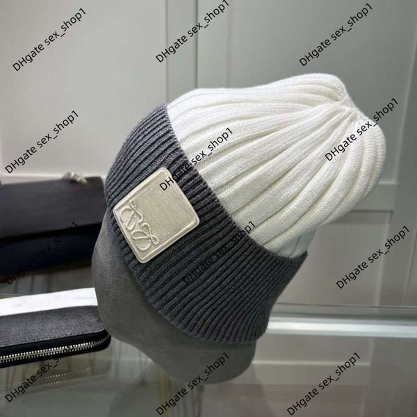 Chapeau de luxe d'hiver Lowee Classic Kitted Hat Tempérament haut de gamme Style britannique jeune et polyvalent Fashion d'automne décontractée froide et chaude