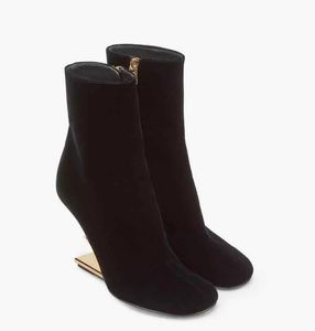 Winter luxe eerste vrouwen enkel laarzen nappa lederen hoge hak laarzen fsheaped booties afgeronde teen goudkleurige metalen feest bruiloft buitje