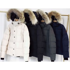 Hiver hommes doudounes vestes de créateurs Coyote fourrure coupe-vent extérieur Jassen vêtements d'extérieur à capuche Fourrure Manteau doudoune manteau