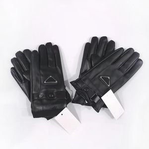 Gants d'hiver en cuir pour hommes, gants de styliste en cachemire, gants en peau de daim de haute qualité, matériel classique, gants d'entraînement en plein air pour hommes