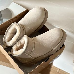 Semilla de mostaza de invierno Botas ultra mini Diseñador para mujer Australie Piel de oveja Lana Tobillo Bota australiana Tacones planos Botines de nieve clásicos Tamaño 35-40