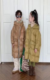 Invierno nueva chaqueta holgada de largo medio para niños039s abrigo cálido con capucha7825919