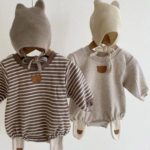 Hiver nouveau-né bébé garçons filles vêtements plus velours chaud bébé body coton à manches longues combinaison mignon ours imprimer bébé vêtements 210317