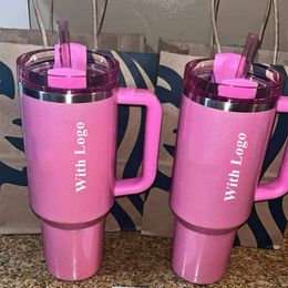 Winter PINK Parade Red Holiday Co Brand 40oz Quencher Mokken Chocolade Goud RVS Tumblers Cups met siliconen handvat Paasdag Cadeau Met 1:1 Logo 0312