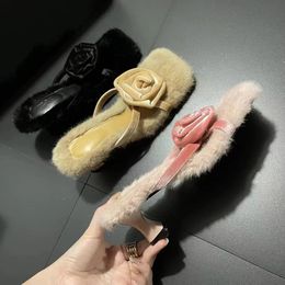 Winter pluche vierkant product vrouw slippers gaan open teen sexy dunne hak roze bloesem konijn haar hoge hakken 2 51 s