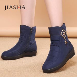 Chaussures d'hiver femmes bottes 2020 solide fermeture éclair bottes de neige femmes chaussures chaudes chaussures compensées en peluche femme bottines femme botas mujer 200916