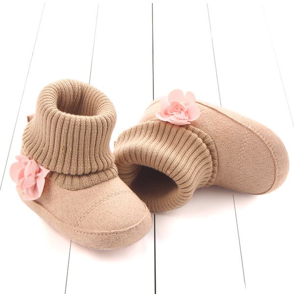 Hiver Neige Bébé Bottes Chaud Fluff Balls Intérieur Cottton Semelle Souple Infant Nouveau-Né Toddler Bébé Chaussures