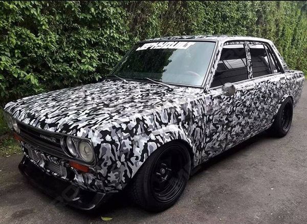 Hiver Neige noir blanc Gris Camouflage Vinyle wraps pour Wrap de voiture de véhicule Graphic Camo couvrant des autocollants sans bulles d'air 1.52x30m 5x98ft