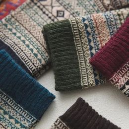 Chaussettes d'hiver rétro hommes motif fin chaussette de noël 5 laine Mans Socken coloré épais mode chaud 240123