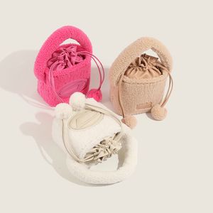 Sacs à main en fourrure douce d'hiver, grand sac à bandoulière en peluche moelleuse pour femmes, sacs à main de styliste de luxe et chauds, fourre-tout