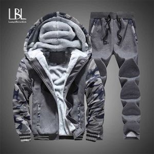 Winter Tracksuits Men Set Thick Fleece Hoodies+Pants Suit Zipper Hooded Sweatshirt Sportswear Male Hoodie Sporting Suits 211220