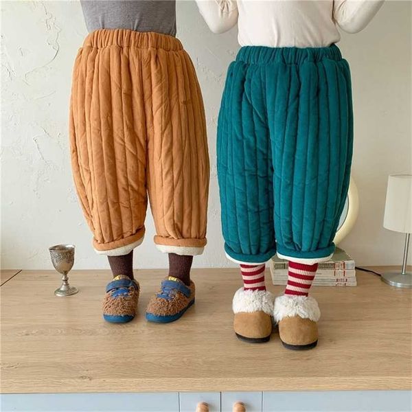 Invierno unisex color sólido pana pantalones acolchados 2-6 años niños y niñas moda lana suelta espesar pantalones de cadera 211103