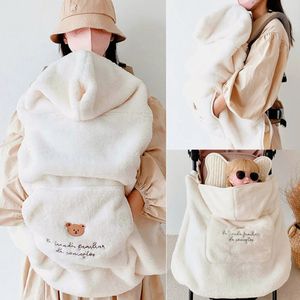 Winter gebruikt voor kinderwagen sling covers koraal teddyberen konijnen geboren swaddle tassen baby flanellen dekens 240510