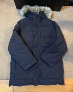 Invierno cálido para hombre canadiense diseñador de parka de chaquetas con capucha con capucha para hombres gooes downs chaqueta de alta calidad bordado bordado de patio blanco diseñador