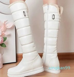 Hiver chaud rose blanc bottes de neige femmes chaussures talons bas genou bottes hautes femme plate-forme en peluche longs bateaux Mujer noir