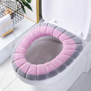 Winter Warm Toilet Seat Cover Mat Home WC Bathroom Toilet Pad With Handle Thicker Soft Washable Closestool Cushion Warmer Lids L230621
