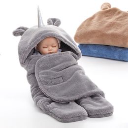 Hiver Warmer Baby Blanket Double Couche Flanelle Mousseline Swaddle Toddler Couleur unie Sac de couchage Infantile Storller Enveloppe Wrap LJ201014