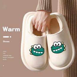 Hiver Imperméable Femmes Pantoufles Antidérapantes Chaud Femme En Peluche Maison Dessin Animé Dinosaure Pantoufles Intérieur Extérieur Tongs Hommes Chaussures 211211