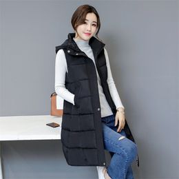 Hiver Femmes Coton Vers Le Bas Gilet Plus La Taille M-5XL Sans Manches Chaud À Capuche Lâche Casual Long Gilet Femme Survêtement Rembourré Veste 211105