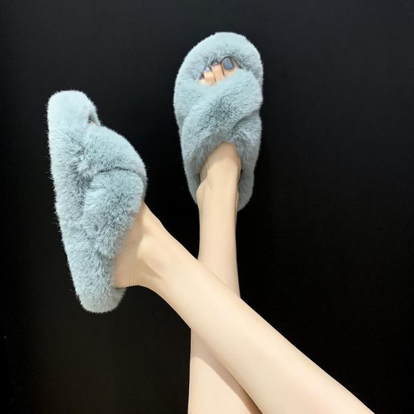 Pantuflas peludas de casa de invierno para mujer, zapatos cálidos de piel sintética a la moda, zapatos planos sin cordones para mujer, toboganes de casa para mujer, felpa negra para interior y exterior K722