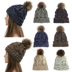 Hiver femmes tricoté chapeau chaud Pom Pom coloré laine chapeaux dames crâne Beanie solide femme casquette extérieure épaisse casquettes 7 couleurs BH7762 TYJ