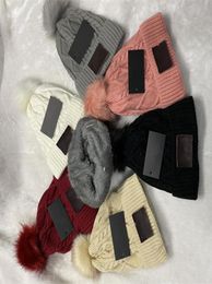 Hat de créateur de femmes d'hiver Men de mode Boneie Bonnet Ladies Caps à tricot Boule de cheveux extérieur Sports Ski Hats8143100