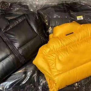 Veste d'hiver jaune pour hommes Nocta designer Down manteau dos gros pain épaissi veste hommes et femmes mode wd