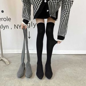 Bottes d'hiver chaussettes élastiques pour femmes, nouvelles bottes polyvalentes à manches longues tricotées sur le genou, talon épais pointu fin haut