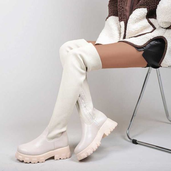 Botas de invierno tejidas hasta la rodilla botas elásticas Otoño Invierno nuevos calcetines de lana adelgazantes de moda calados para mujer