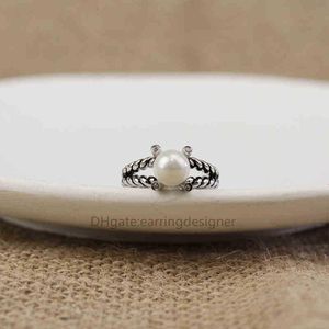 Draad sieraden ontwerper ringen voor parel vrouw retro ingelegde ring gedraaid dames met imitatie hoog ontwerp voor dames bruiloft jubileum cadeau STFT