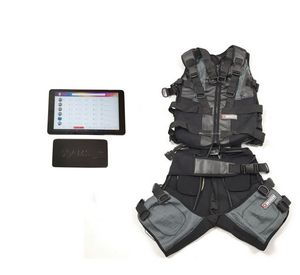 Draadloze EMS Slimming Machine EMS Muscle Stimulator Body Training Dry Elektrode Suit met ondergoed Fitnessapparatuur