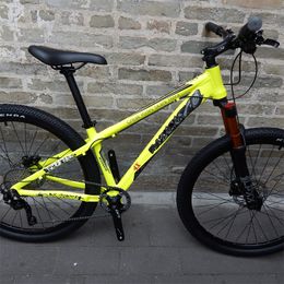 Wissco Fluorescent Green XC Off Road Mtb Disc frein à 10 vitesses VTT VTT 27,5 pouces roue-croisement MTB, y compris la pédale