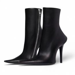 Sorcière 110mm Bootie Noir Rouge Femmes En Cuir Véritable Bouts Pointus Talon Aiguille Bottines Zip Latéral Bottes De Mode À Talons Hauts Chaussures De Créateur De Luxe Chaussures D'usine