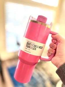 Met 1:1 LOGO Mokken 40oz Roze Tumbler Met Handvat Geïsoleerde Tumblers Deksels Stro 40 oz RVS Koffie Termos Cup Waterflessen i1215