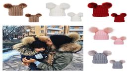 con 2 bolas de pompones Gorros de ganchillo Gorro de invierno de punto acanalado para mujer 03 años Bebés Bebés Niños Gorros de calavera para niños pequeños Gorros para niñas Tuque5221844