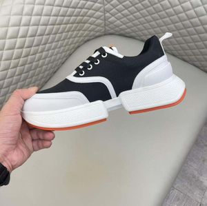 Con caja Diseñador Zapatos casuales Bee Ace Zapatillas bajas para hombre Zapatos para mujer Tigre de alta calidad bordado Rayas blancas y negras Zapatillas para caminar